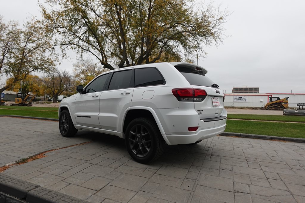2021 Jeep Grand Cherokee Image 5