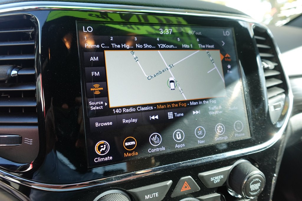 2020 Jeep Grand Cherokee Image 11