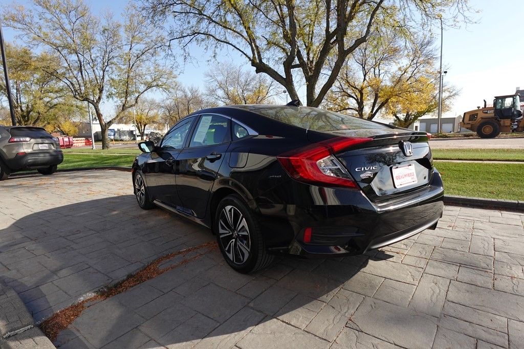 2017 Honda Civic Image 5