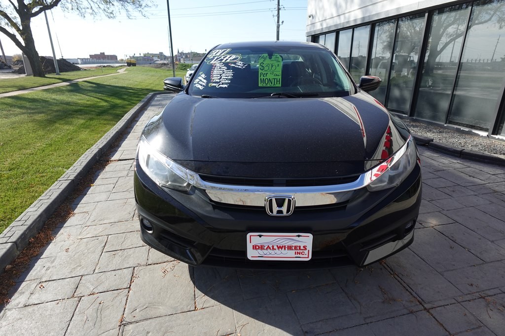 2017 Honda Civic Image 8