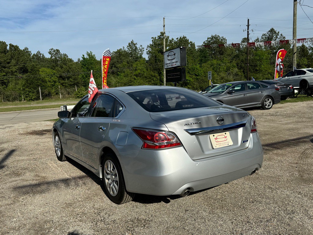 2014 Nissan Altima Image 3