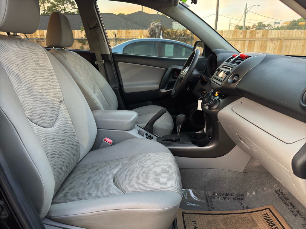 2012 Toyota Rav4 Image 5