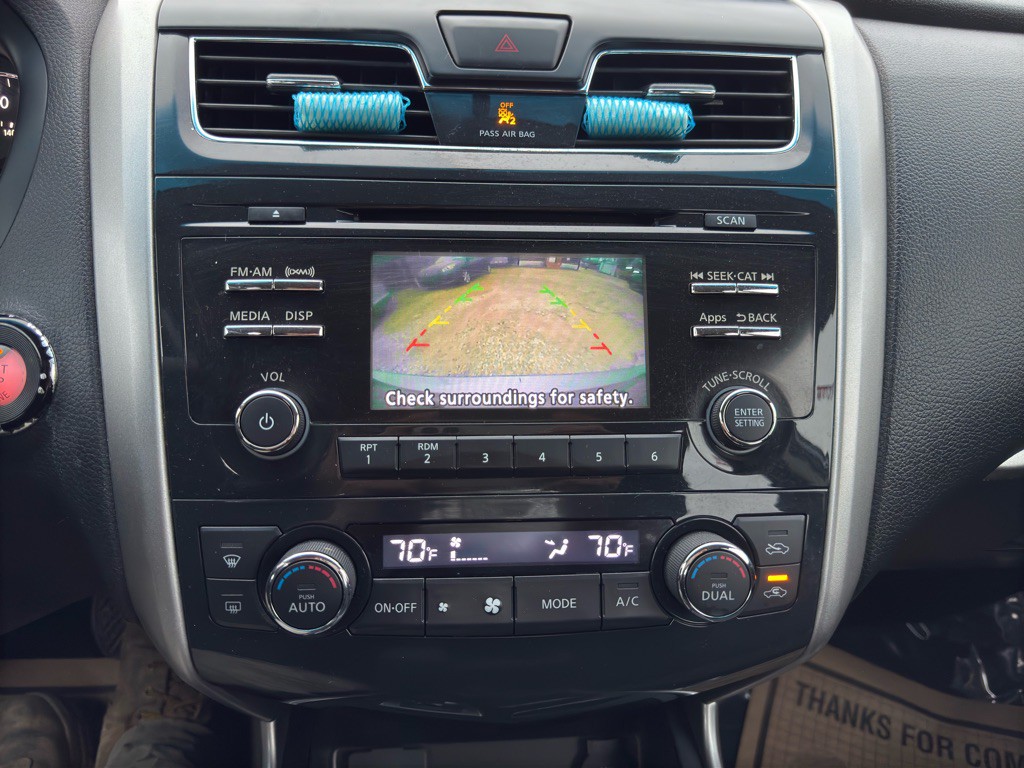 2015 Nissan Altima Image 8