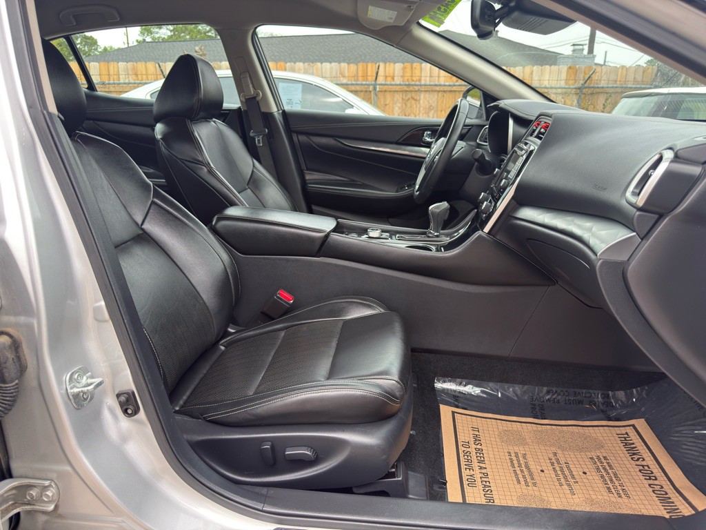 2020 Nissan Maxima Image 6
