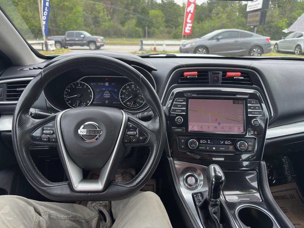 2020 Nissan Maxima Image 8