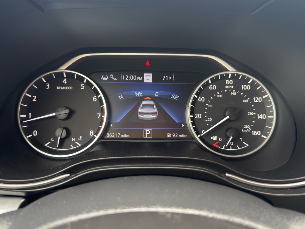 2020 Nissan Maxima Image 11