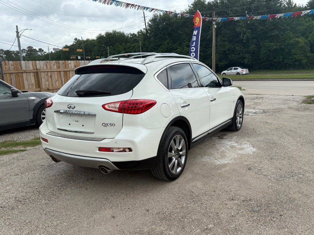 2017 INFINITI QX50 Image 3