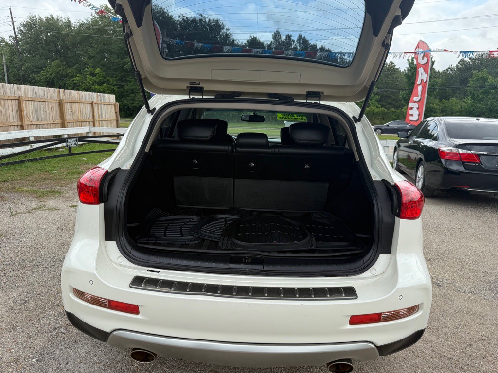 2017 INFINITI QX50 Image 5