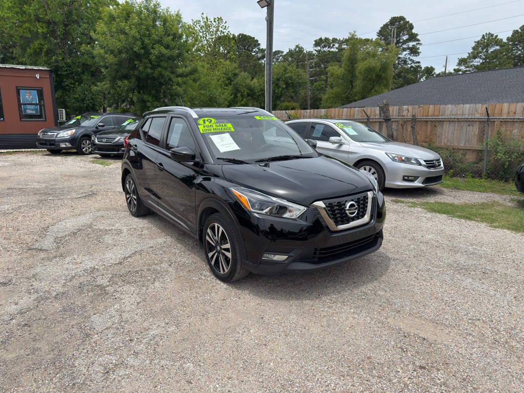 2019 Nissan Kicks Image 2