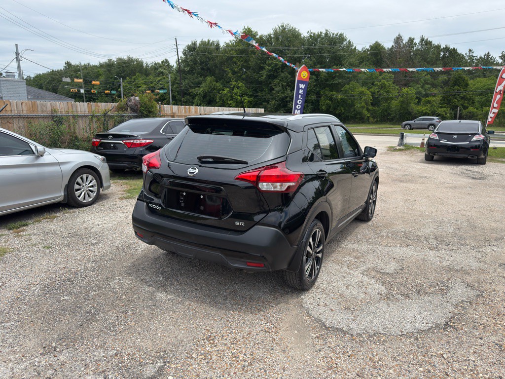 2019 Nissan Kicks Image 3