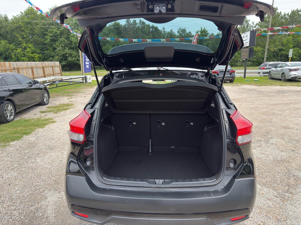 2019 Nissan Kicks Image 5
