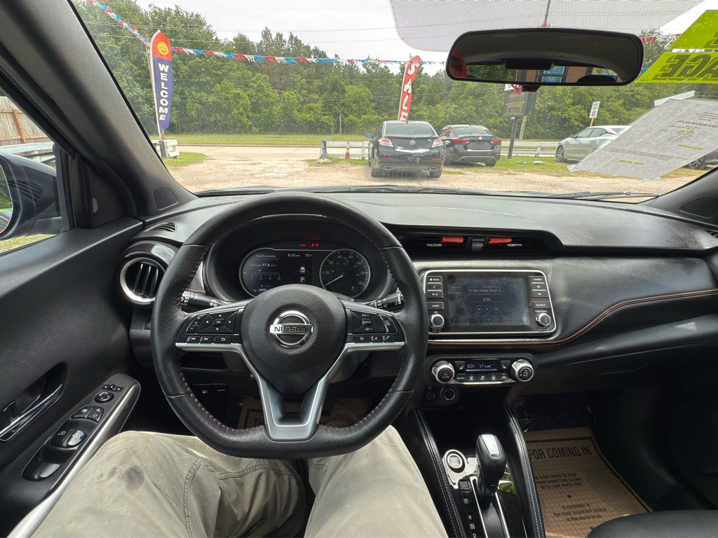 2019 Nissan Kicks Image 8