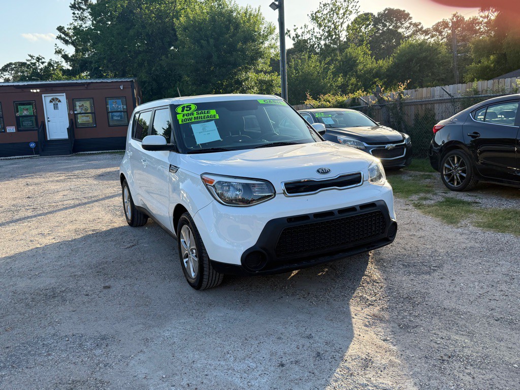2015 Kia Soul Image 2