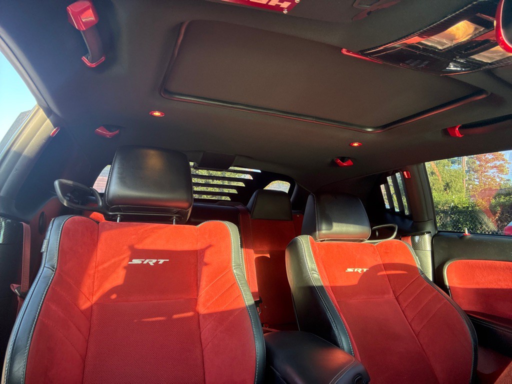 2015 Dodge Challenger Image 6