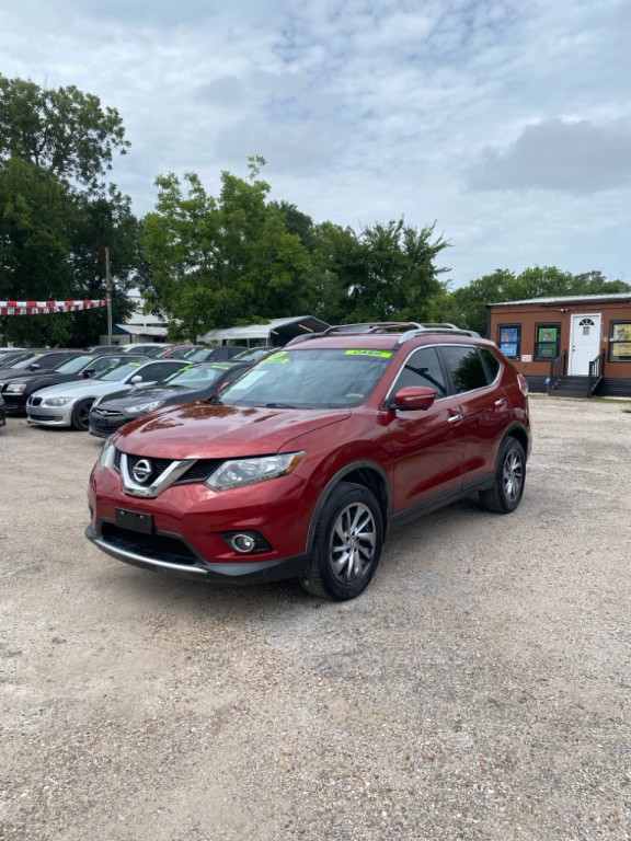 2015 Nissan Rogue Image 1