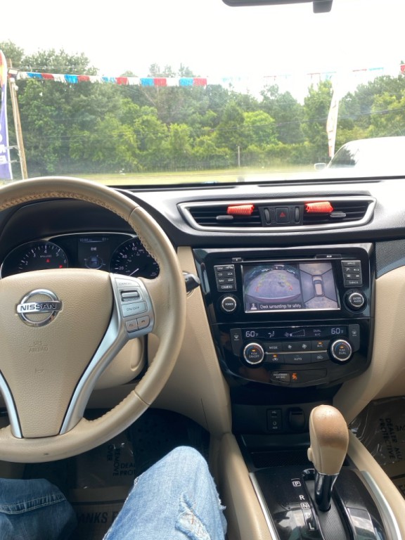 2015 Nissan Rogue Image 7