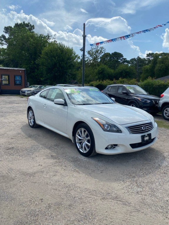 2013 INFINITI G37 Image 2