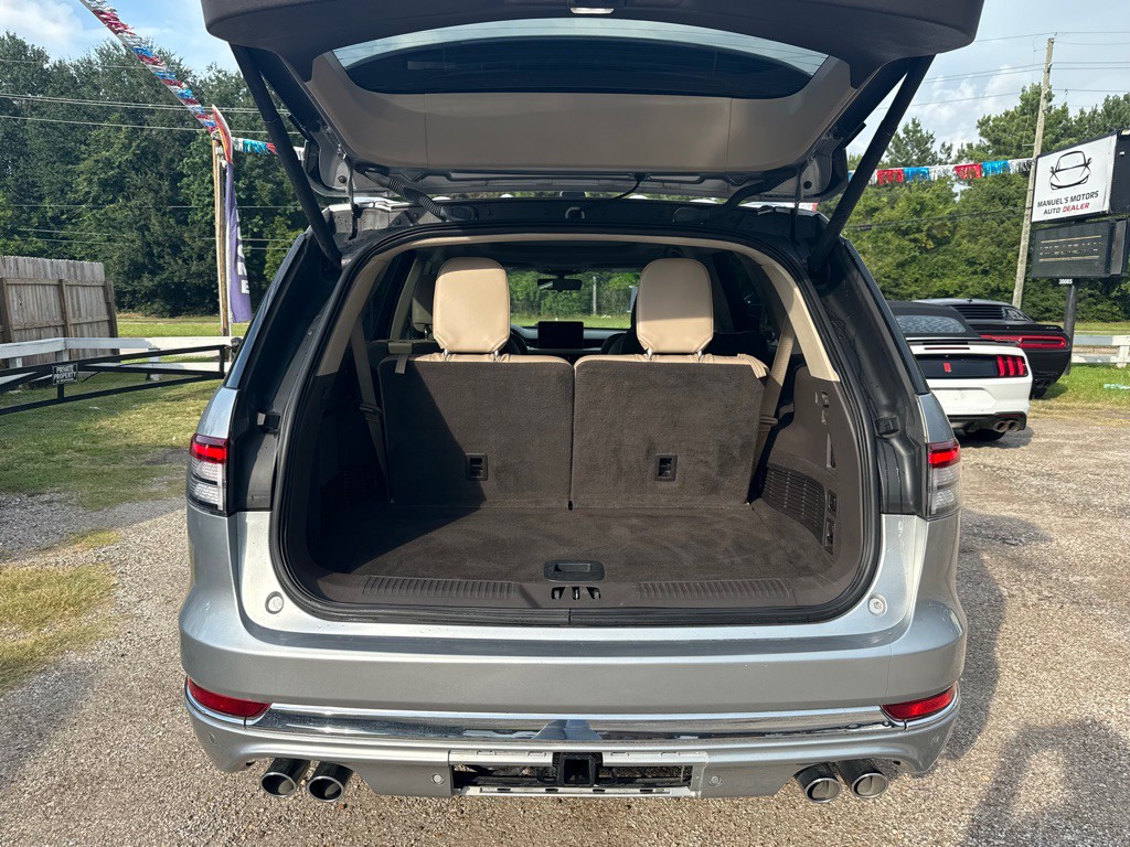 2022 Lincoln Aviator Image 5