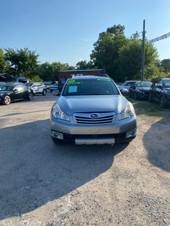 2011 Subaru Outback Image 3