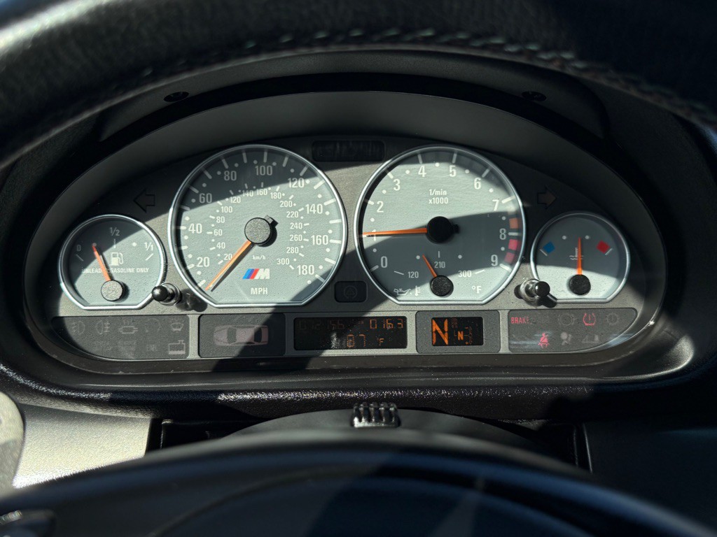 2005 BMW M3 Image 13