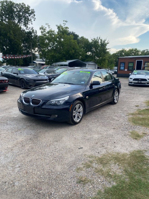 2009 BMW 5 Series Image 1