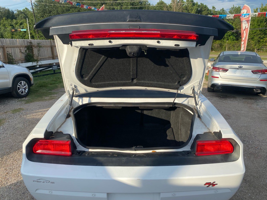 2014 Dodge Challenger Image 6