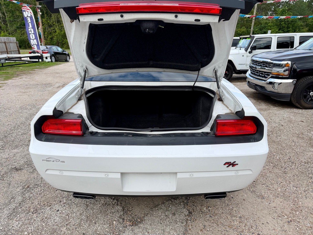 2014 Dodge Challenger Image 10