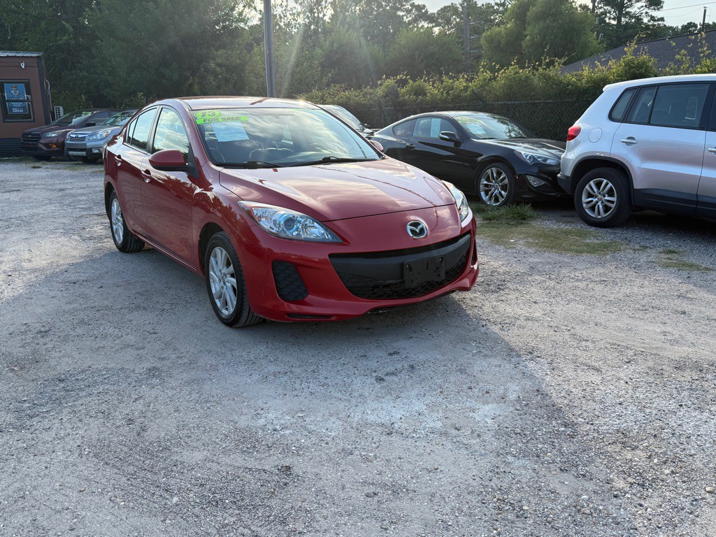 2013 Mazda Mazda3 Image 2