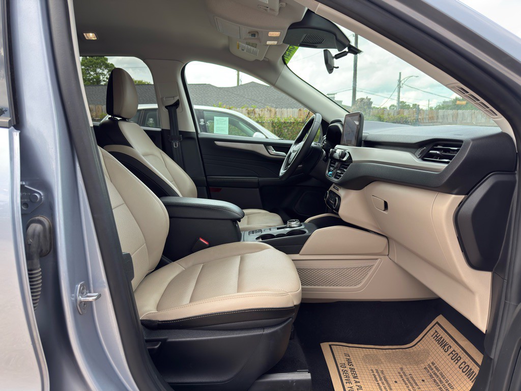 2022 Ford Escape Image 6