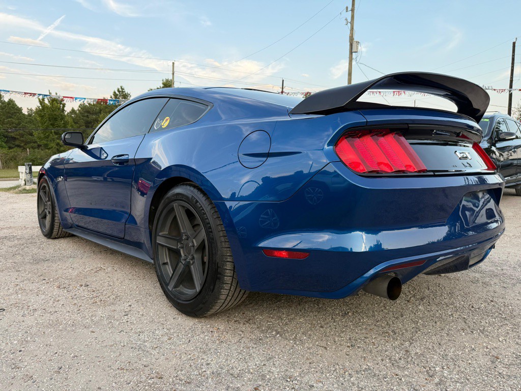 2017 Ford Mustang Image 6