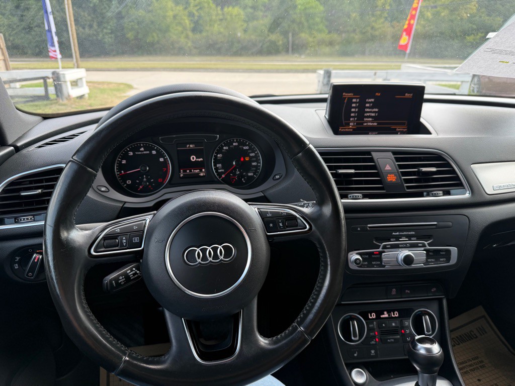 2016 Audi Q3 Image 8