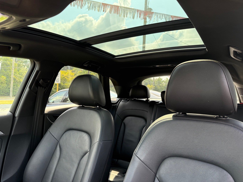 2016 Audi Q3 Image 10