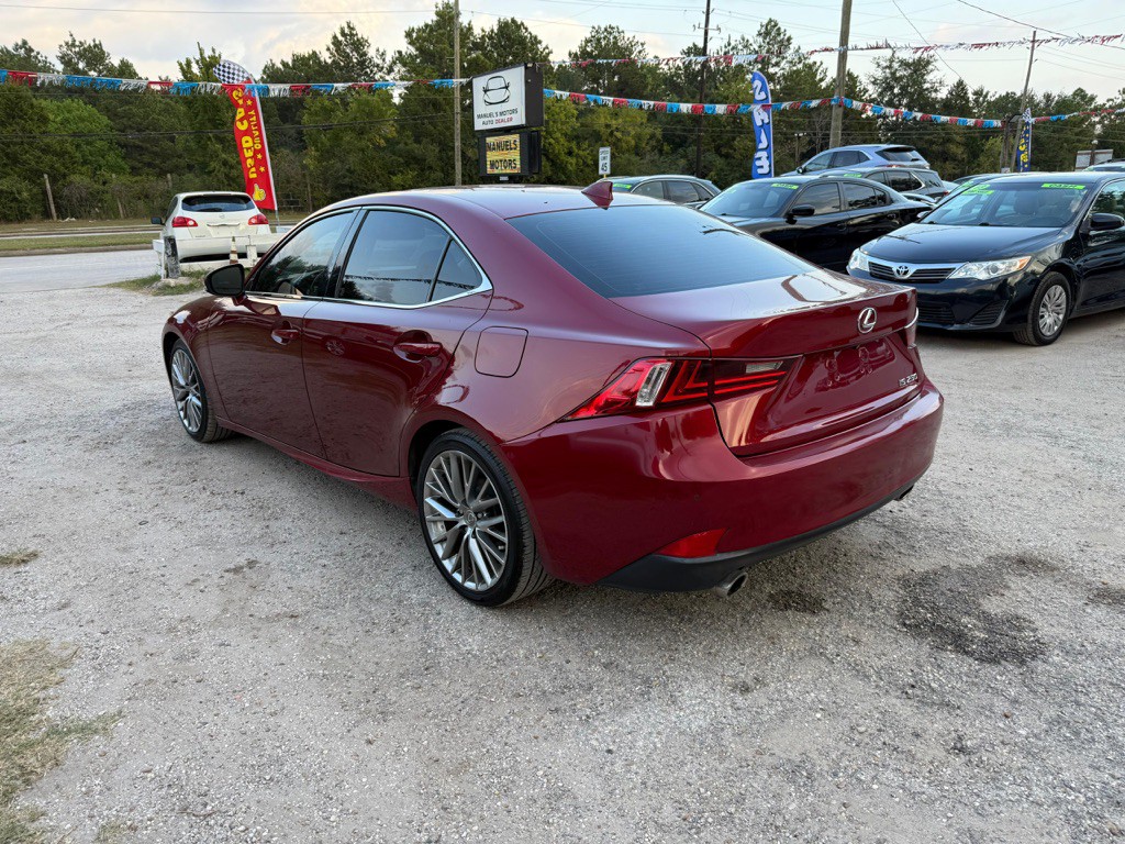 2015 Lexus IS Image 4