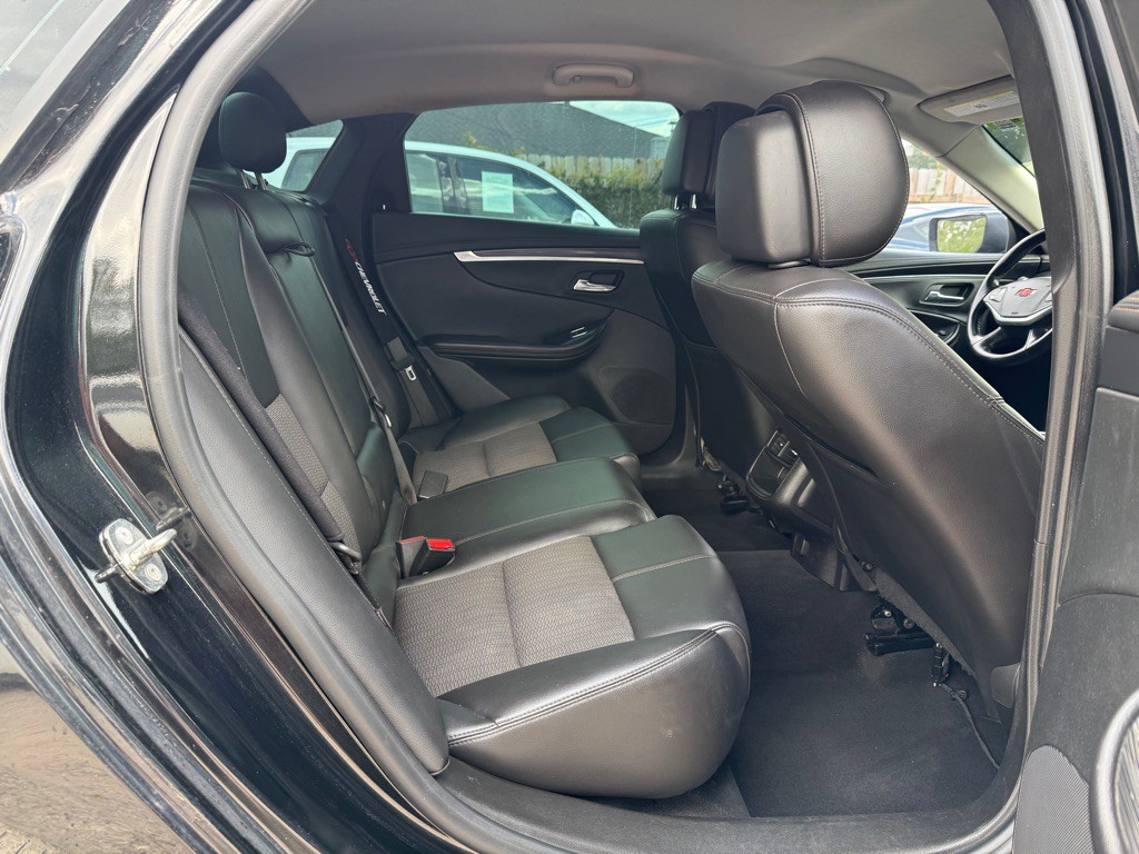 2018 Chevrolet Impala Image 7