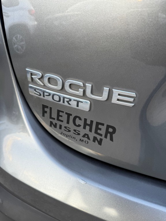 2018 Nissan Rogue Image 7