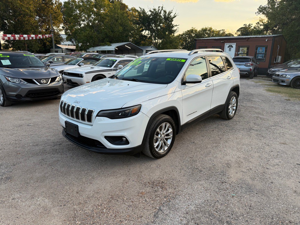 2019 Jeep Cherokee Image 1