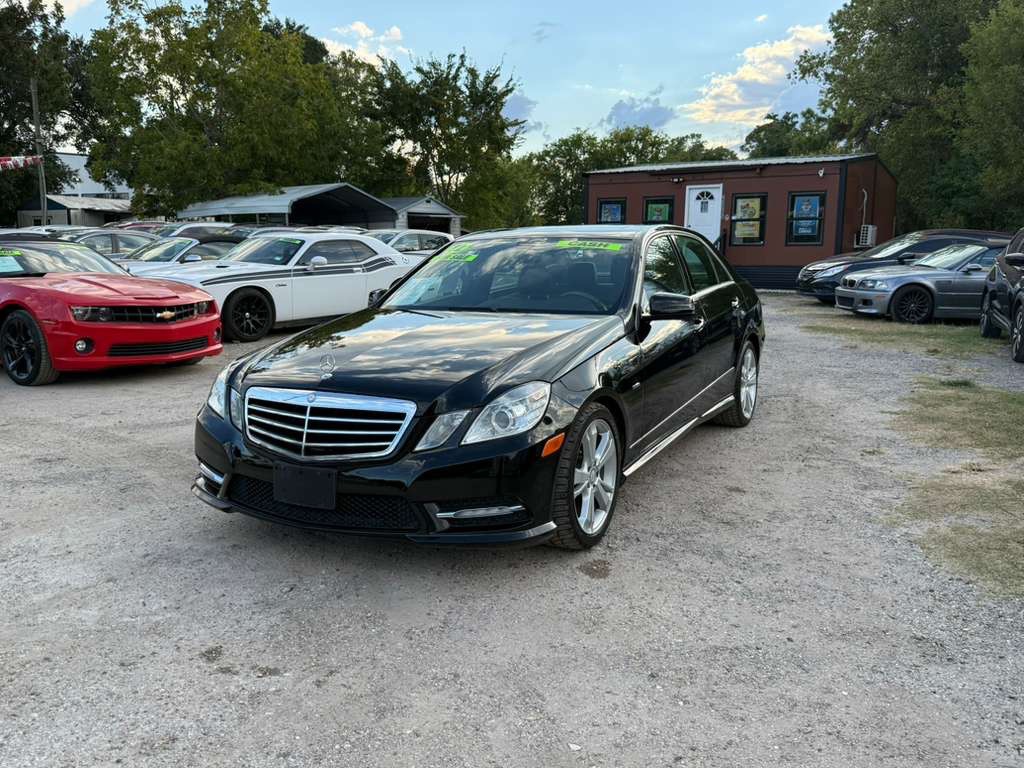 2012 Mercedes-Benz E-Class Image 1