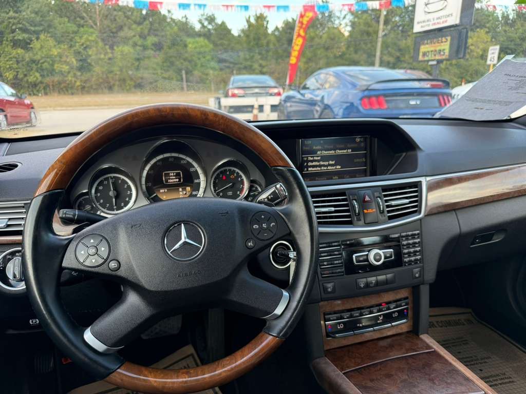 2012 Mercedes-Benz E-Class Image 7