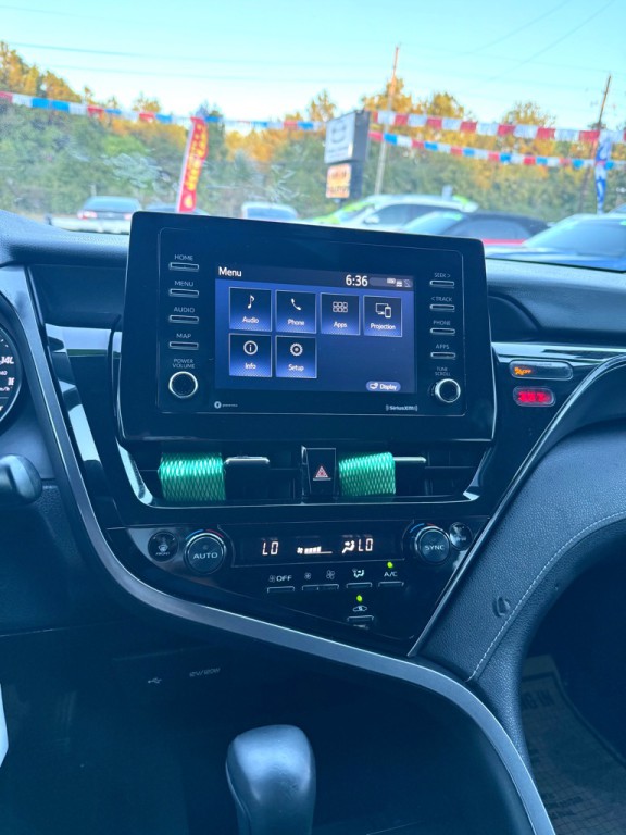 2023 Toyota Camry Image 17