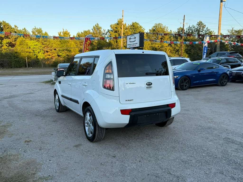 2011 Kia Soul Image 3