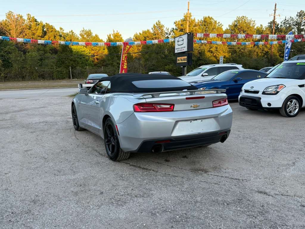 2018 Chevrolet Camaro Image 4