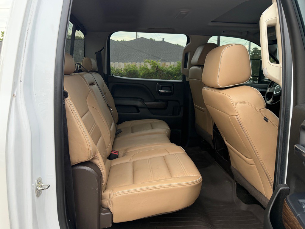 2018 GMC Sierra Image 9
