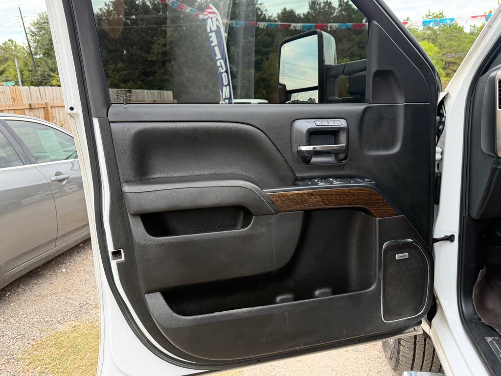 2018 GMC Sierra Image 10
