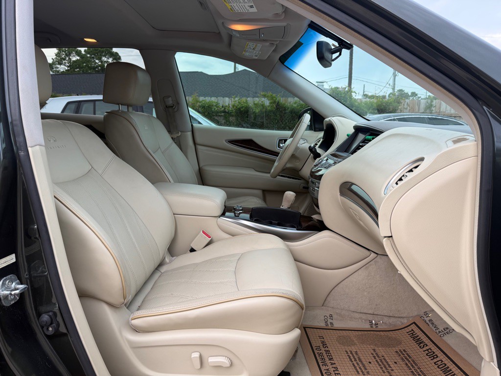 2013 INFINITI JX35 Image 5