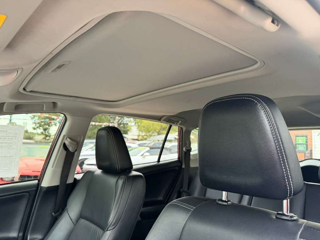 2018 Toyota Rav4 Image 8
