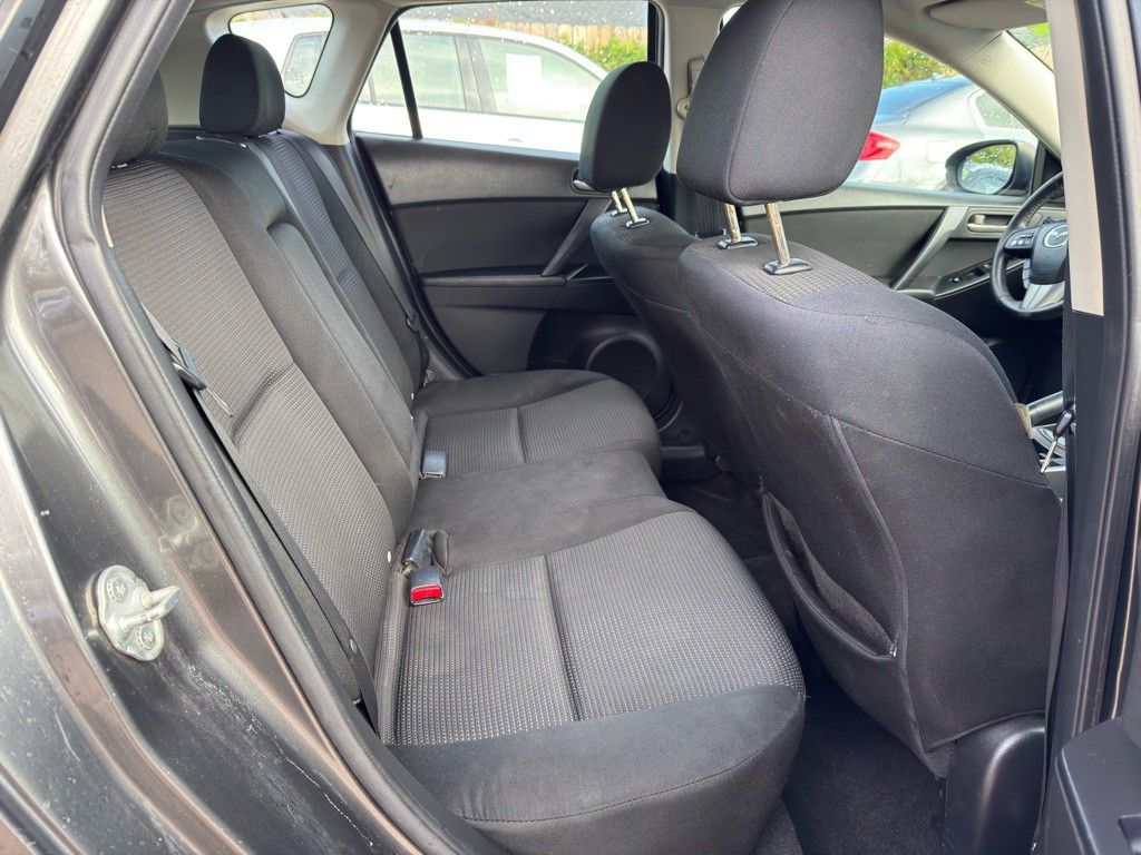 2013 Mazda Mazda3 Image 7