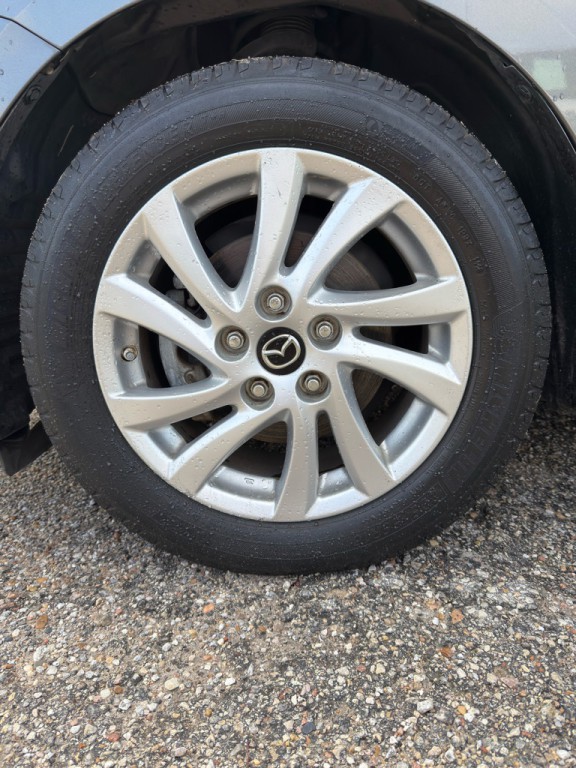 2013 Mazda Mazda3 Image 8