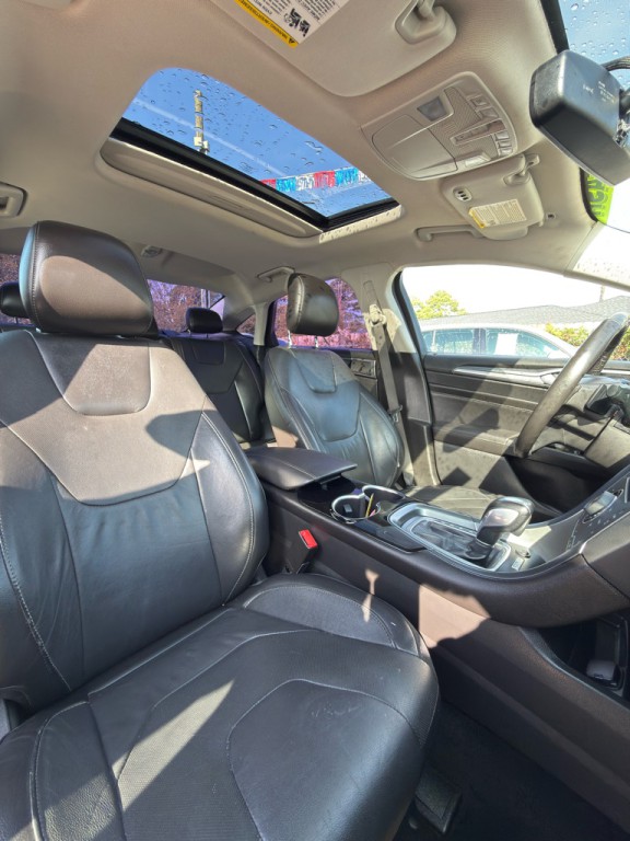 2014 Ford Fusion Image 12