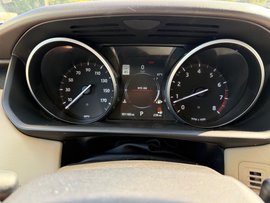 2017 Land Rover Range Rover Sport Image 11