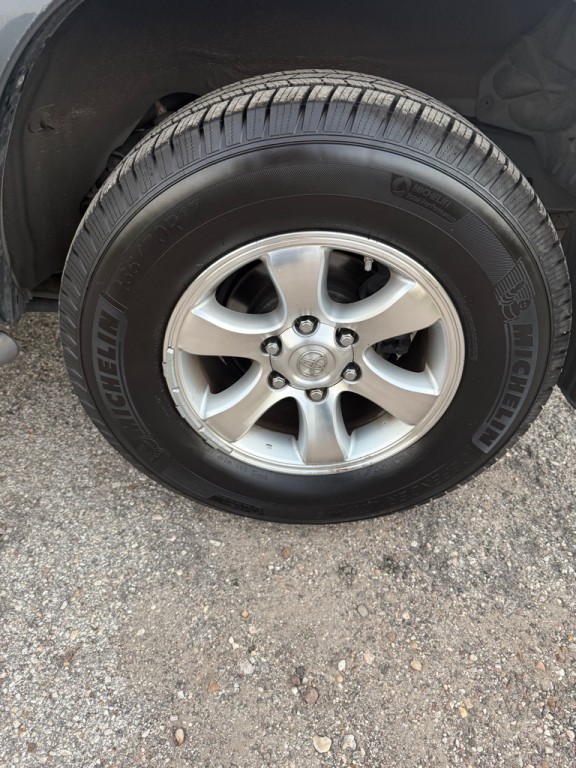 2008 Toyota 4Runner Image 13